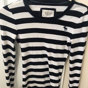 Abercrombie and Fitch Striped Sweater XS